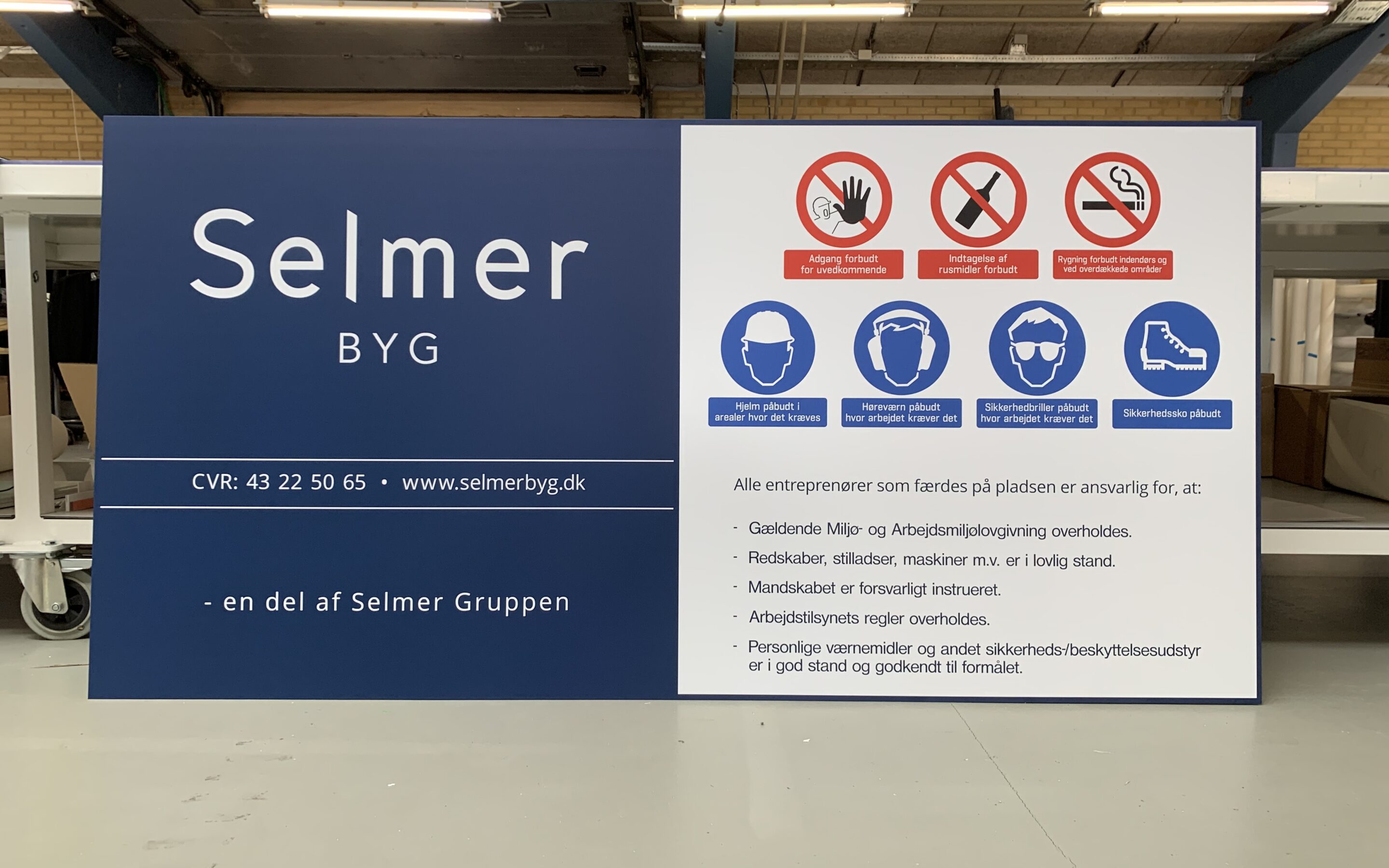 Selmer Byg – Påbudsskilt